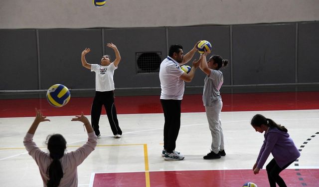 Osmaniye Belediyesi Spor Kulübü, eğitimlere başladı