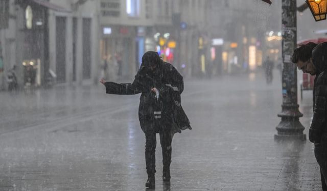 İstanbul için peş peşe uyarı! 14 Eylül’de sağanak ve sıcaklık düşüşü bekleniyor