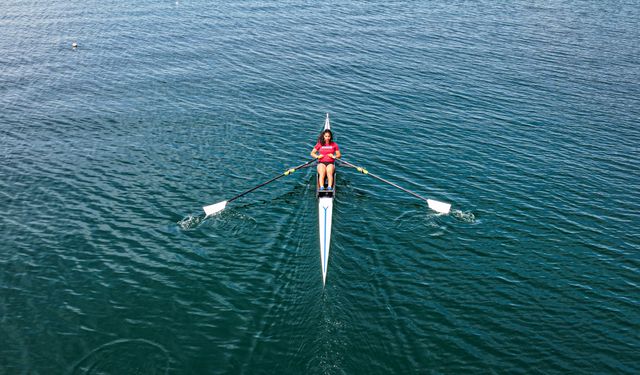 Milli kürekçi Nil Sevindik'in hedefi olimpiyatlar