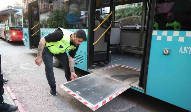 Büyükşehir'den toplu ulaşım araçlarına yönelik denetim