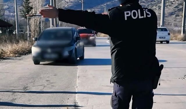 Isparta'da 1 haftalık denetimlerde 24 aranan şahıs yakalandı