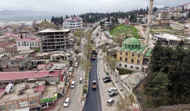 Kahramanmaraş'ta asfalt çalışmaları sürüyor