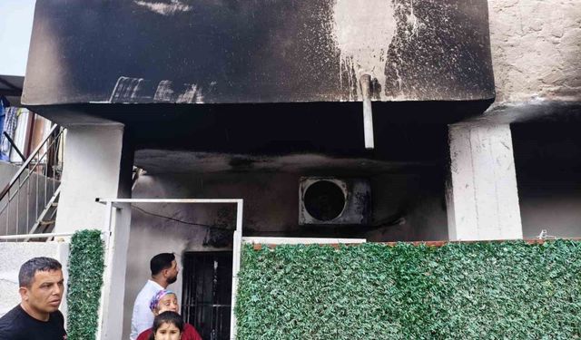 Klima patladı, evde yangın çıktı