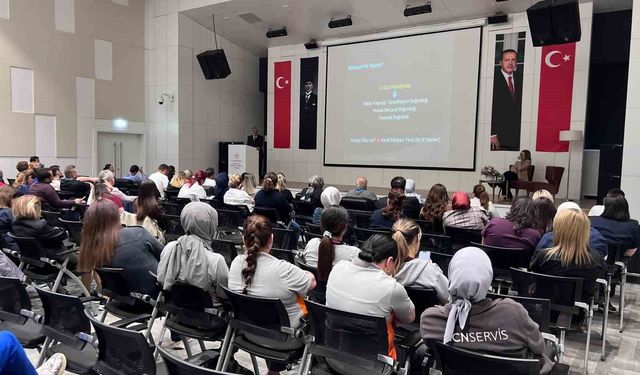 Mersin Şehir Hastanesinde sağlık okuryazarlığı paneli düzenlendi