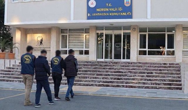 Mersin'de 2 hükümlü yakalanıp cezaevine gönderildi