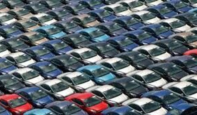 Yılın ilk çeyreğinde 215 bin otomotiv ihraç edildi