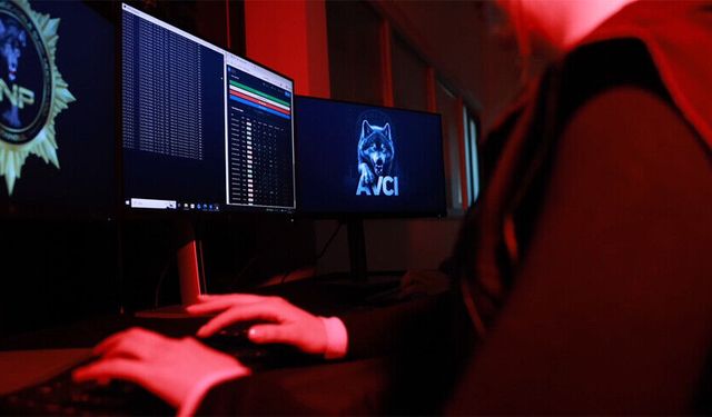 İstanbul Emniyeti yapay zeka destekli AVCI'yla uyuşturucu satıcılarının "siber" inlerine giriyor