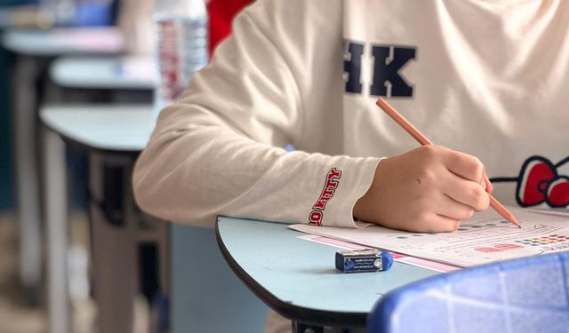 Hafta sonu sınav var mı? 4-5 Nisan Cumartesi- Pazar 2026 hafta sonu ÖSYM, MEB sınav takvimine göre uygulanacak sınavlar