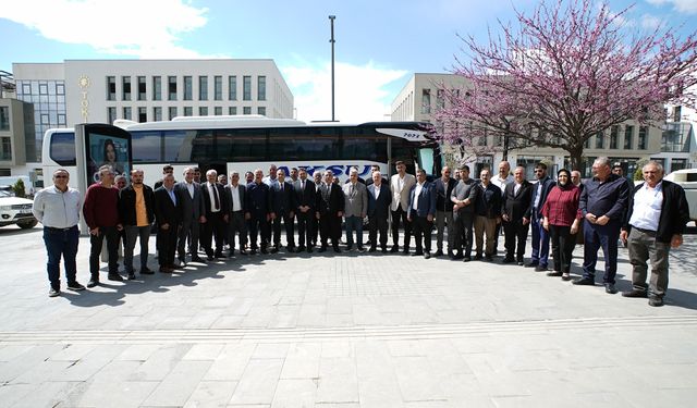 Büyükşehir’den Üreticiye Tam Destek; Çiftçiler Konya Tarım Fuarı’na Uğurlandı