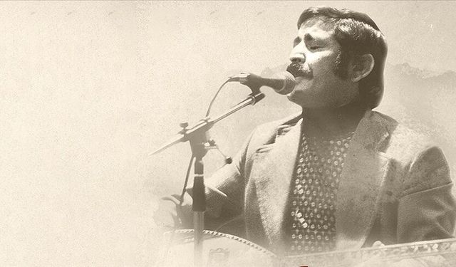 Halk Ozanı Aşık Mahzuni Şerif Vefatının 24. Yılında Anılıyor
