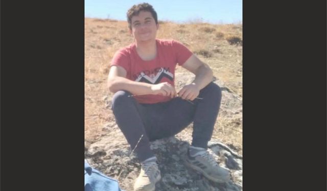Abdussamed Bozkurt 19 Yaşında Vefat Etti