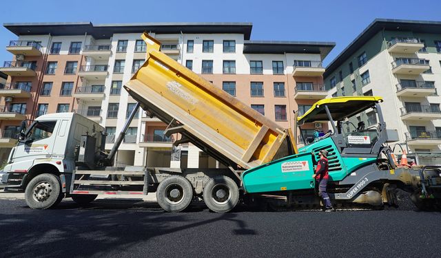Büyükşehir’den Yeni Haftada 17 Farklı Noktada Asfalt Serimi