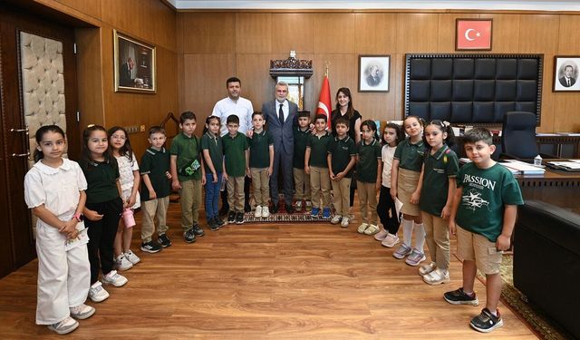 Başkan Görgel, Minik Öğrencileri Ağırladı