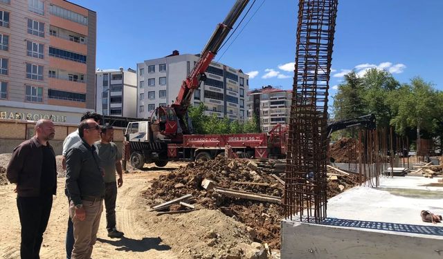 Kaymakam Sarıdoğan’dan Halk Kütüphanesi İnşaatına Ziyaret