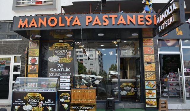 Manolya Pastanesi Yeni Yerinde Hizmet Vermeye Başladı