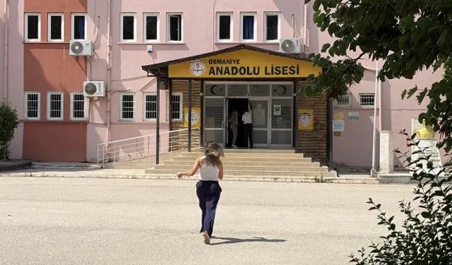 “Benim Vaktim Vardı!” Genç Kızın YKS İsyanı