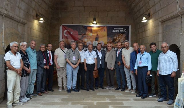 Afşin 2.Eshab-ı Kehf Şiir Şöleni Düzenlendi: Türkiye'nin Dört Bir Yanından Şairler Buluştu