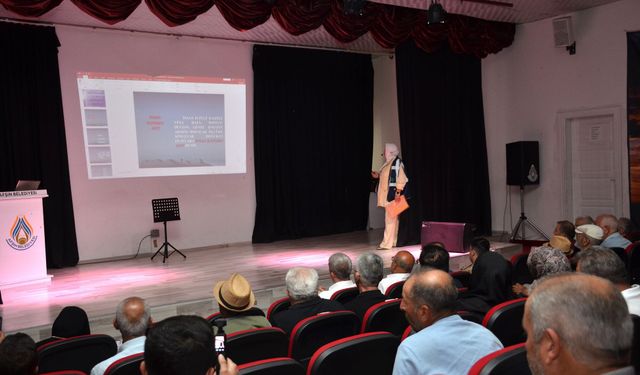 Afşin’de Afet Farkındalık Konferansı Düzenlendi