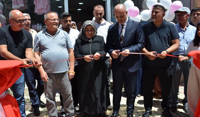 Afşin'de Şirin Outlet Mağazası Hizmete Açıldı