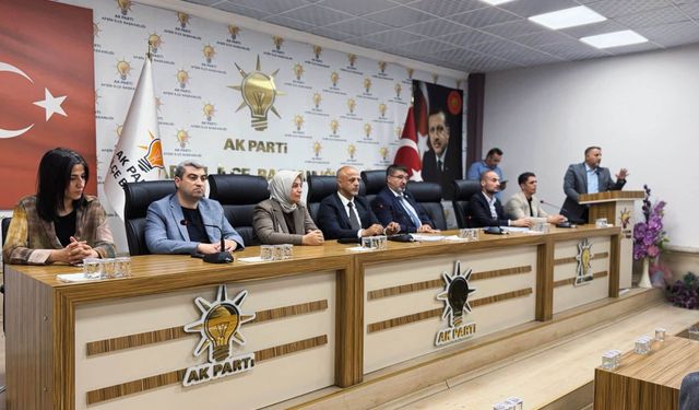 AK Parti Afşin Teşkilatı Yönetim Kurulu Toplantısı Gerçekleştirildi
