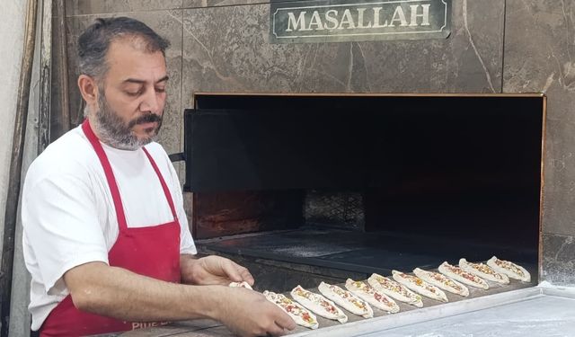 Kavurucu Sıcakta Ekmek Mesaisi