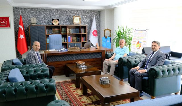 Pakdil ve Kaya’dan Müftü Güller’e Hayırlı Olsun Ziyareti