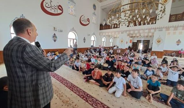 Selahattin Eyyubi Camii’nde Yaz Kur’an Kursu Açılışı Gerçekleştirildi
