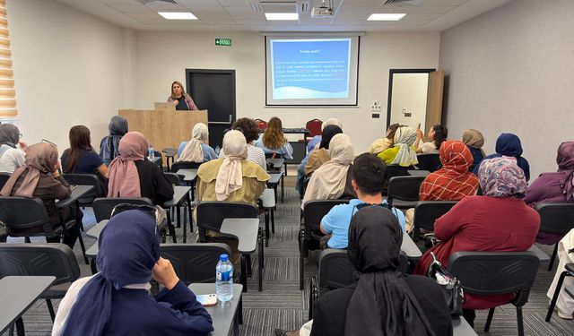 Pusula Maraş Gençleri Tezhip Sanatıyla Buluşturdu