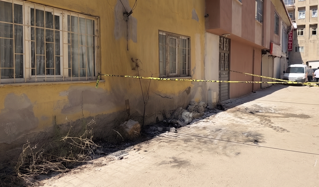 27 Yaşındaki Genç Kendini Ateşe Verdi