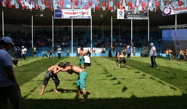 48. Geleneksel Afşin Eshab-ı Kehf Karakucak Güreş Festivali Başladı