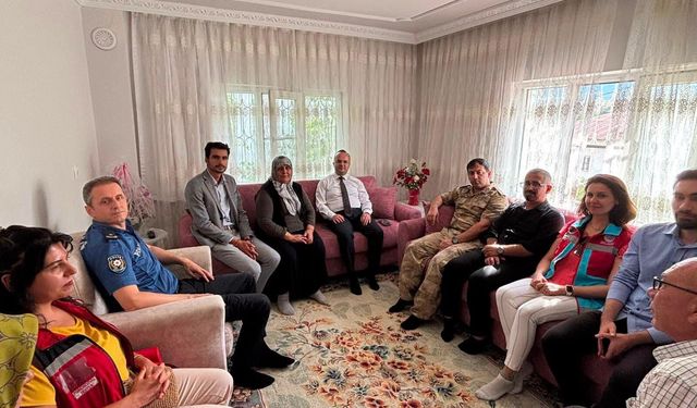 Afşin Kaymakamı Arslantürk’ten Şehit Ailelerine Ziyaret