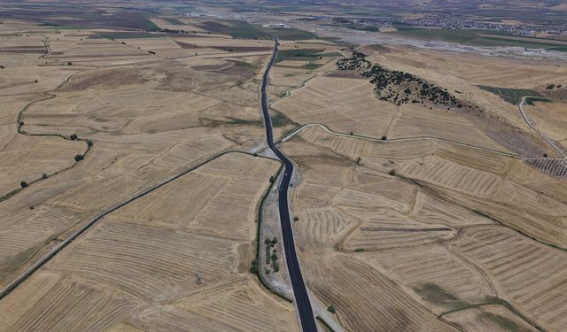 Büyükşehir’den Dulkadiroğlu Kırsalına Değer Katan Yol Yatırımı