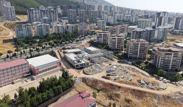 Kahramanmaraş Gençlik ve Spor Merkezi Yükseliyor
