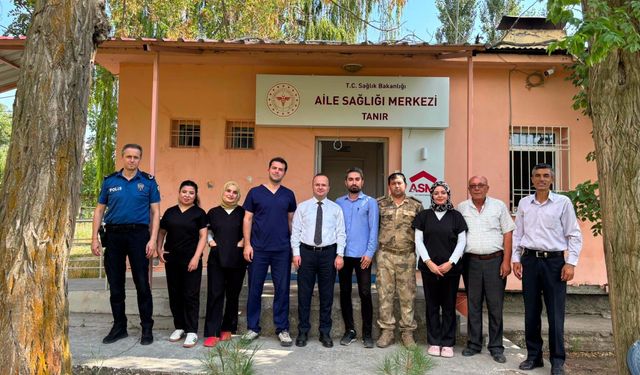 Kaymakam Arslantürk, Tanır Aile Sağlığı Merkezini Ziyaret Etti