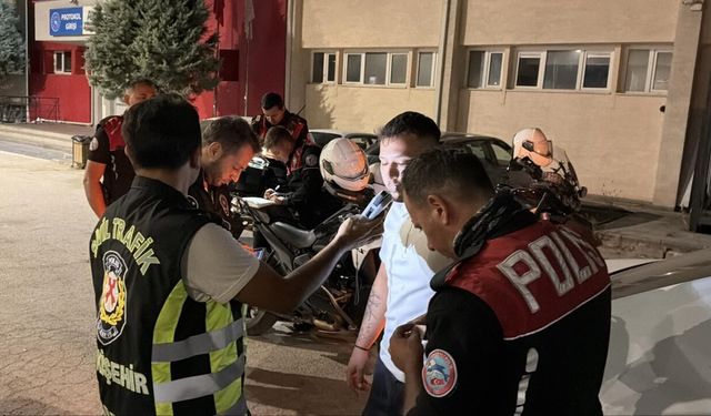 Polisten kaçan alkollü aday sürücüye ağır ceza