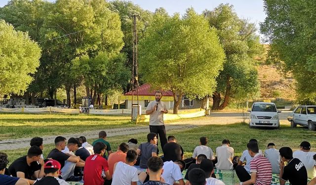Tanır’da Gençlik Buluşması: “Harekete Geç” Programına Yoğun İlgi
