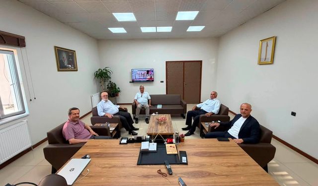 Yerel Yöneticilerden Başkan Koray Kıraç’a Nezaket Ziyareti