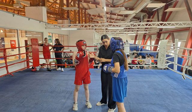 Zafer Bayramı İçin Ringe Çıktılar: Kahramanmaraş’ta Boks Heyecanı