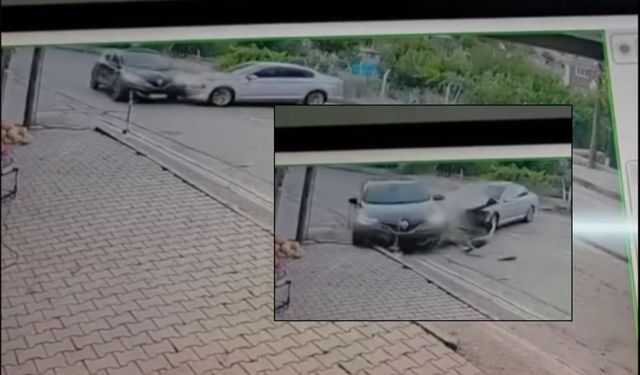 Afşin’de İki Otomobil Çarpıştı! O Anlar Kamerada: 2 Yaralı