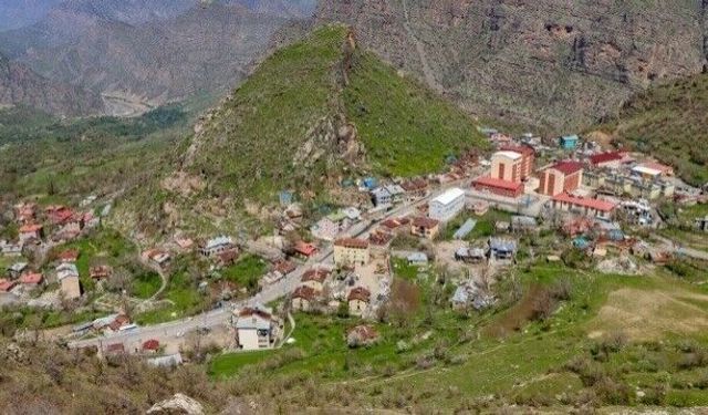 Hakkâri'de Deprem! AFAD Verileri Açıkladı