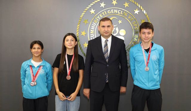 Kahramanmaraşlı Sporculardan Atletizm Türkiye Şampiyonası’nda Derece