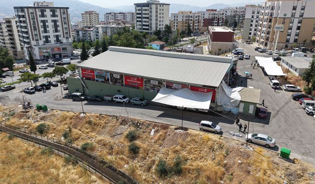 Sosyete Pazarı Yeni Yerinde Hizmet Vermeye Başladı