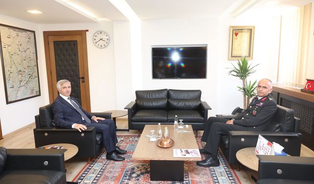 Vali Ünlüer’den Tuğgeneral Gülecen’e Hayırlı Olsun Ziyareti