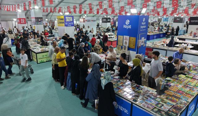 Kahramanmaraş Kitap Fuarı’nda Hafta Sonu Hareketliliği
