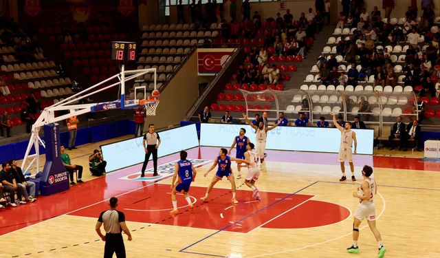 Kipaş İstiklalspor’dan 114 Sayılık Gövde Gösterisi!