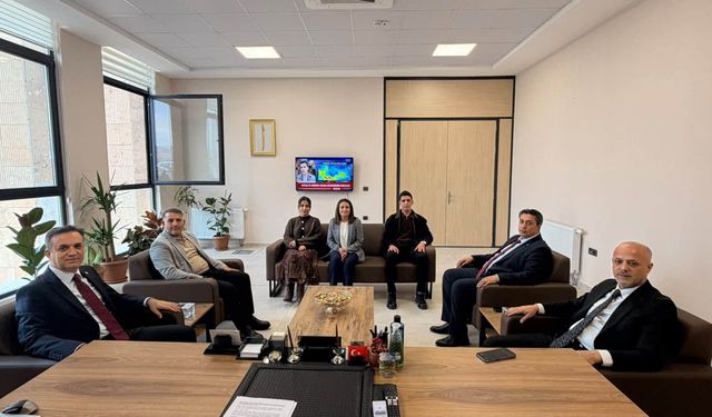 Milletvekili Kurt’tan Afşin Belediye Başkanı Kıraç’a Ziyaret