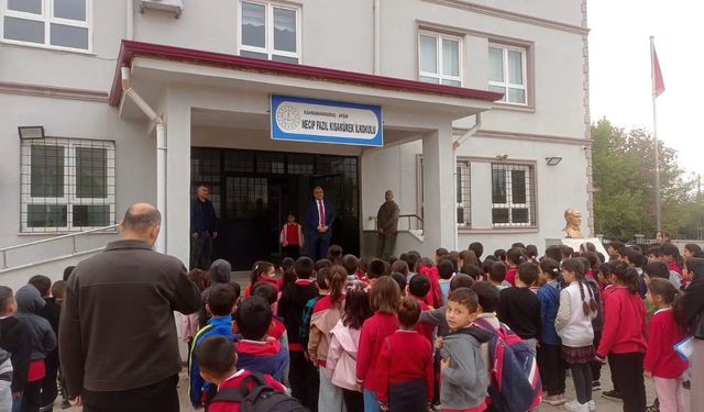 Milli Eğitim Müdürü Özdemir’den Arıtaş’a Ziyaret