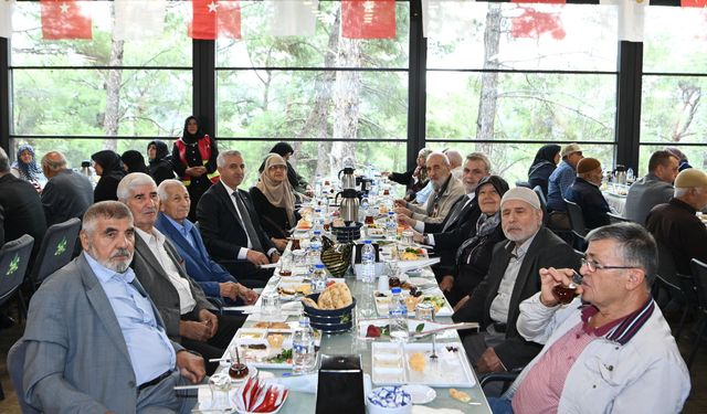 Başkan Görgel; “Yaşlılarımıza Yönelik Çalışmalarımızı Artırarak Sürdürüyoruz”