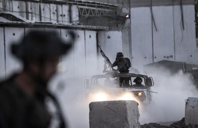 Filistinlilere "İsrail askerleriyle çatışmaya girin" çağrısı