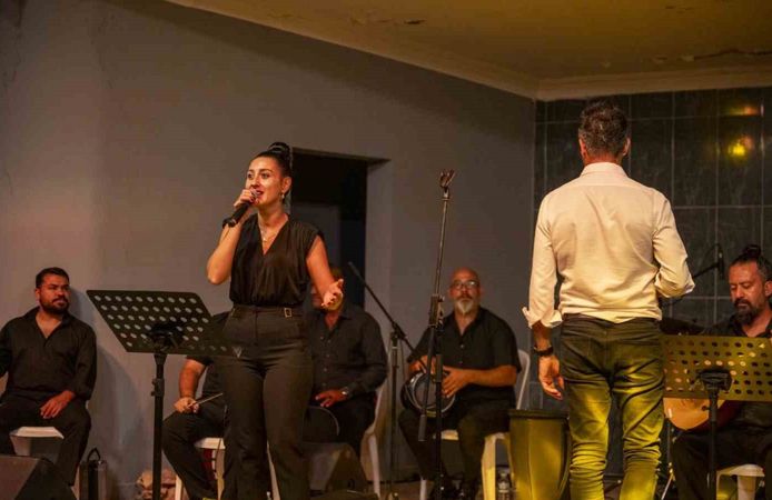 Mersin’de ’Yaz Şenlikleri’ başladı